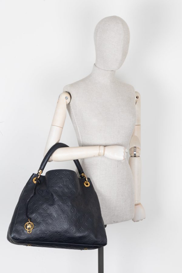 LOUIS VUITTON Artsy MM Empreinte Navy For Discount