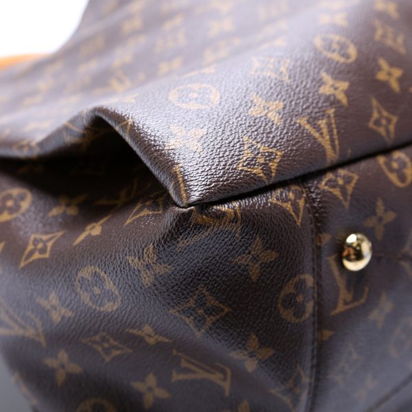 Louis Vuitton Artsy GM Monogram Supply