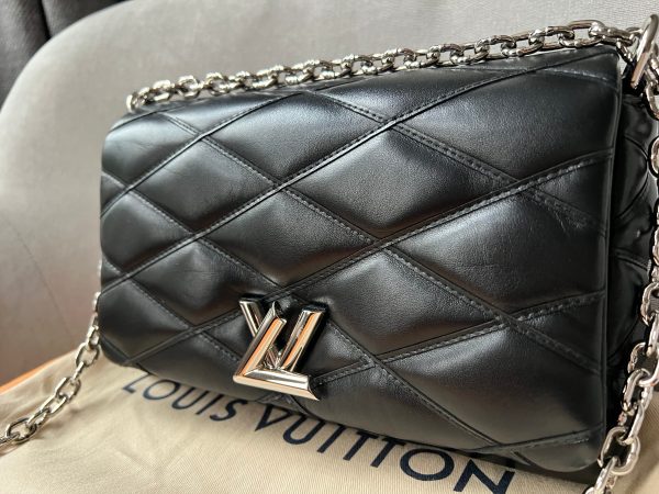 Louis Vuitton Twist PM GO-14 Malletage Pochette Soir in Black Online