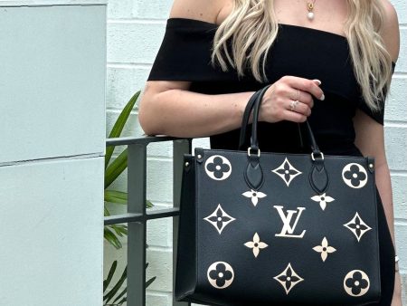 Louis Vuitton Bicolor Monogram Giant Empriente OnTheGo MM Fashion