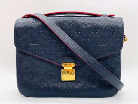 LOUIS VUITTON Amplant Metis Online