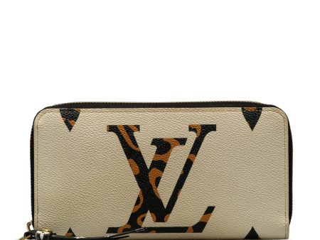 Brown Louis Vuitton Monogram Giant Jungle Zippy Wallet Online